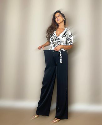 Pantaloni raso