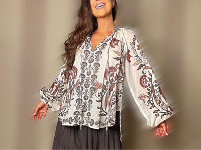 Blusa etnica ampia