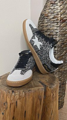 Sneakers glitter