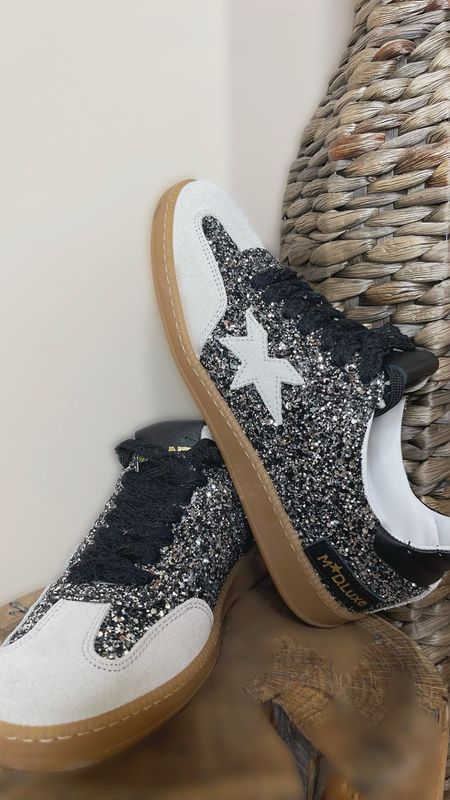 Sneakers glitter