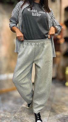 Pantaloni tuta