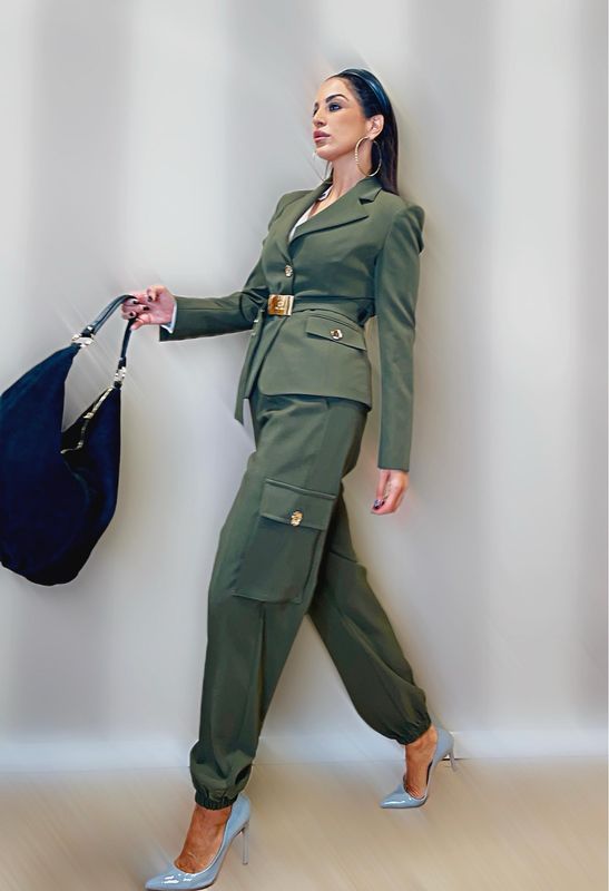 Pantaloni cargo
