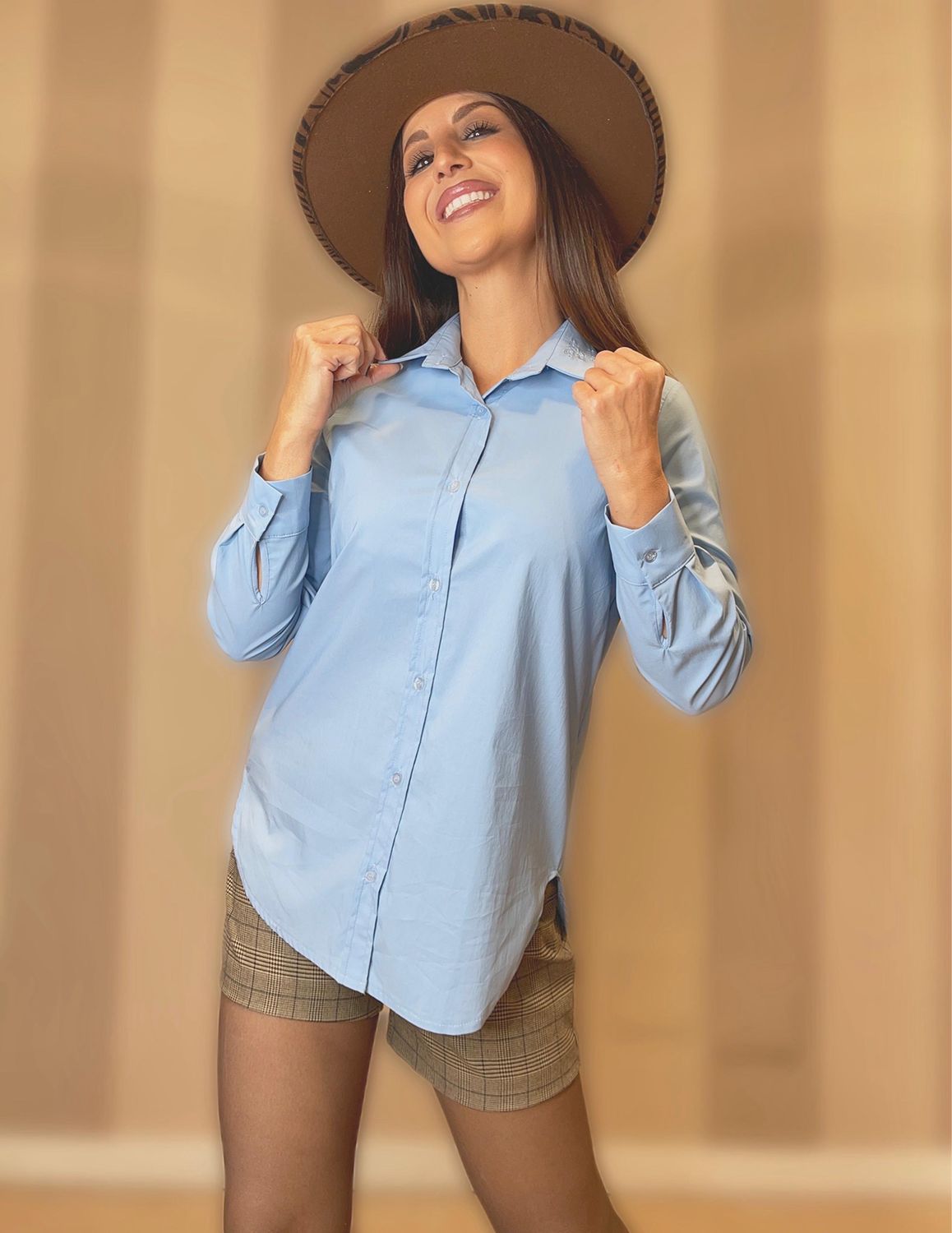 Camicia ricamo