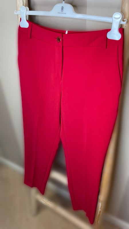 Chinos rosso