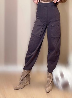 Pantaloni cargo