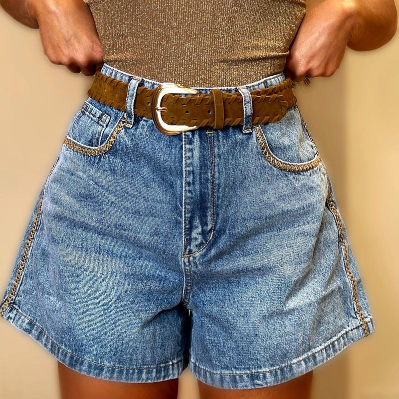 Short jeans
