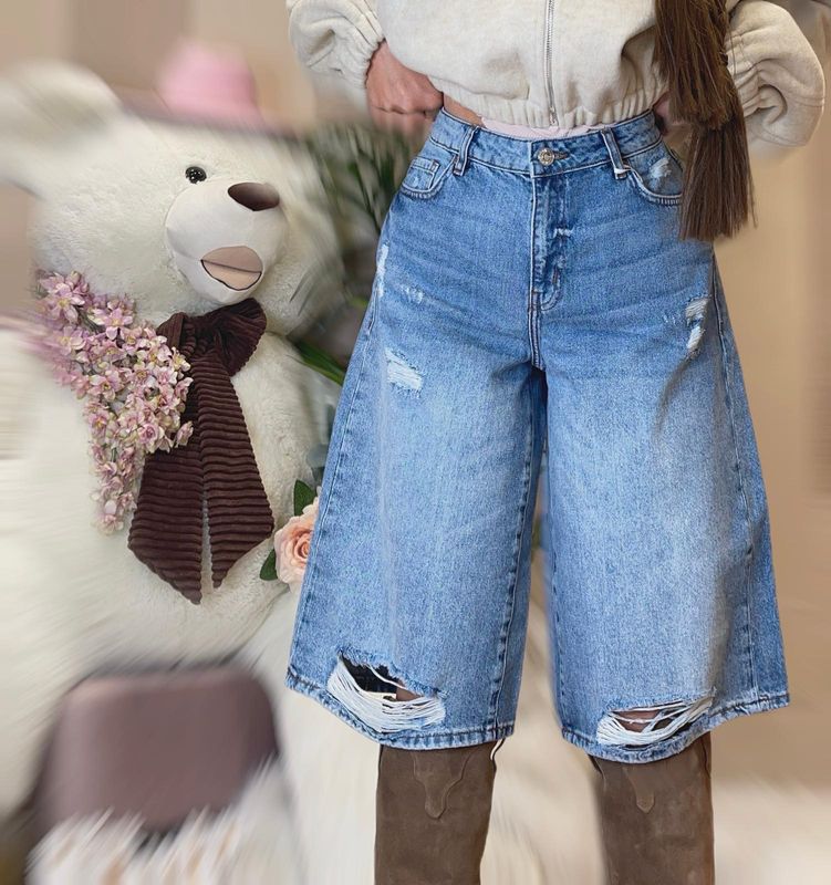 Bermuda jeans