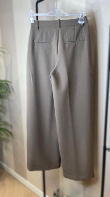 Pantalone dritto