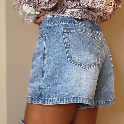 Short jeans