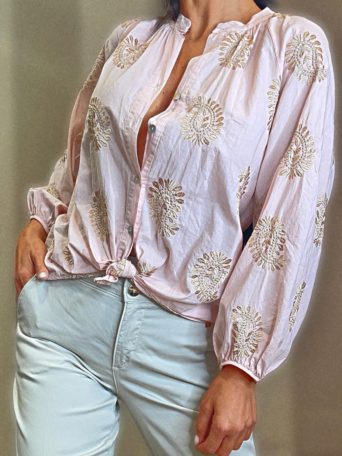 Blusa ampia
