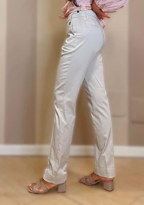 Pantaloni chinos