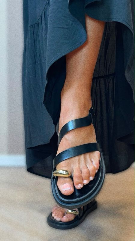 Sandali anello
