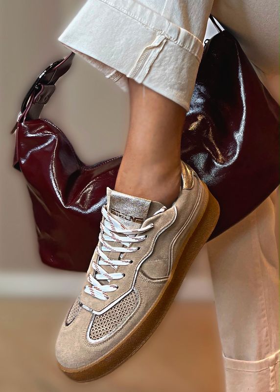 Sneakers sabbia