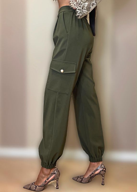 Pantaloni cargo