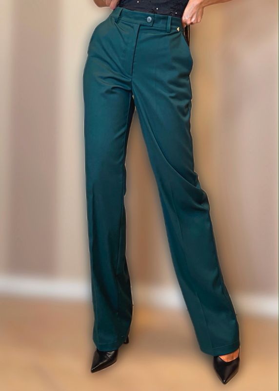 Pantaloni dritti