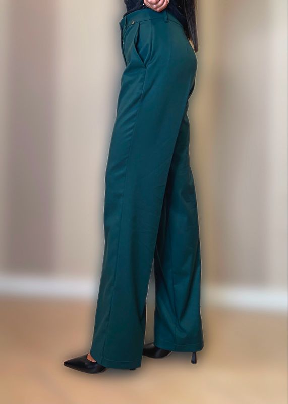 Pantaloni dritti