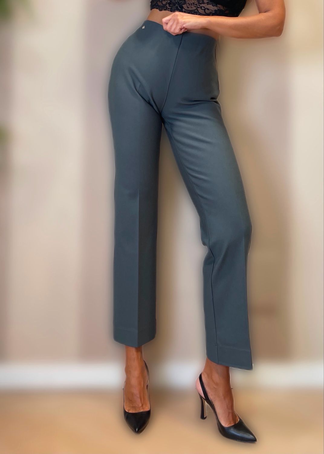 Pantaloni dritti LEA
