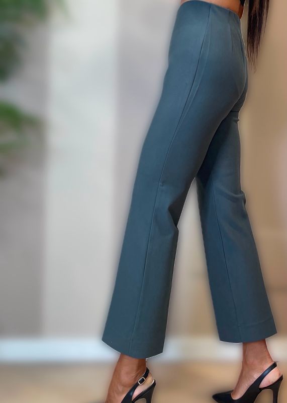 Pantaloni dritti LEA