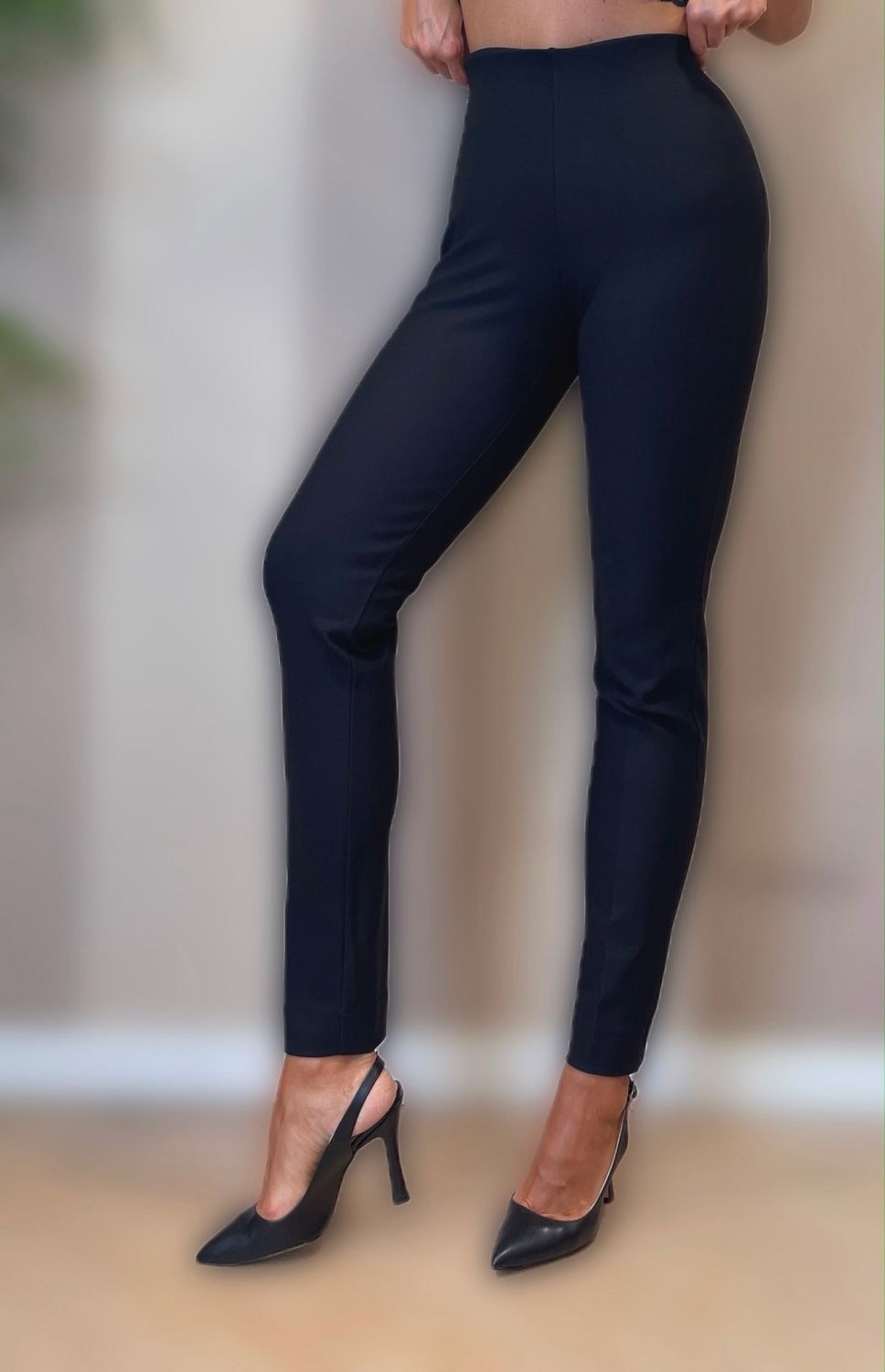 Pantaloni Capri