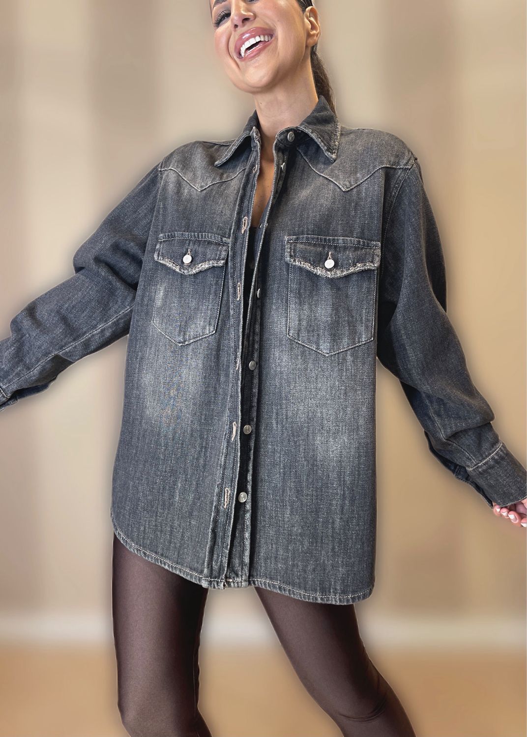 Camicia over denim