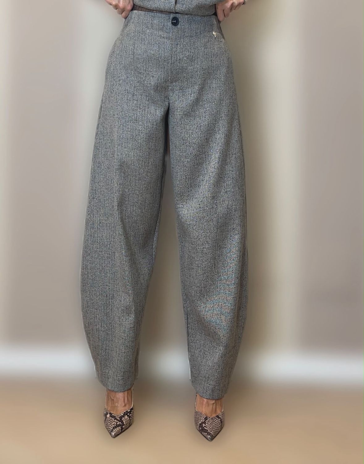 Pantaloni barrel