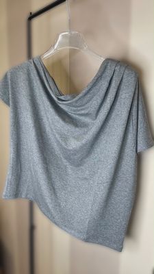 Maglia spalla scesa