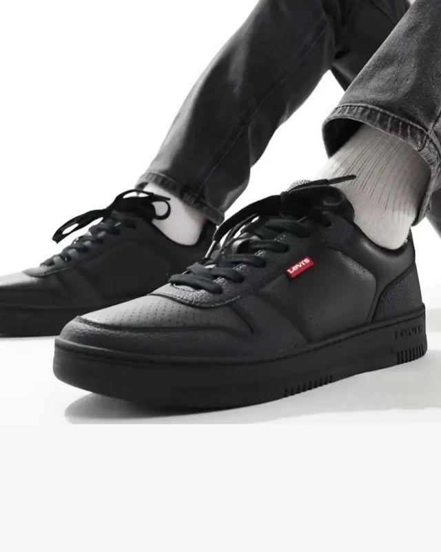 Tenis para hombre Levi’s Negras 9.5