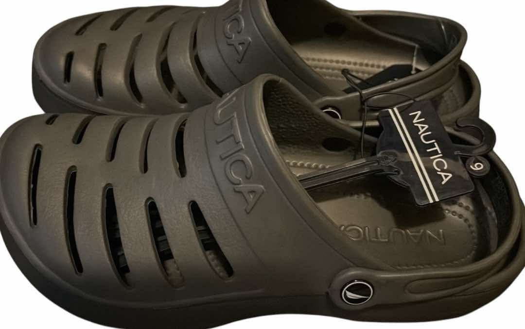 Zuecos Náutica gris talla 9