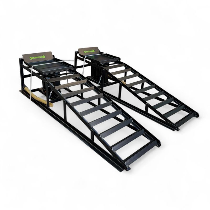 2 Rampe carrabili con martinetto (2 ton per rampa)