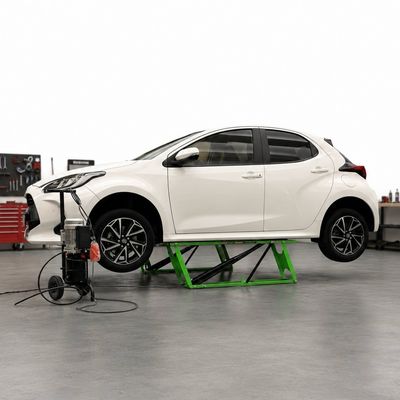 Mini Ponte Auto Idraulico a Pantografo 2.500 KG 