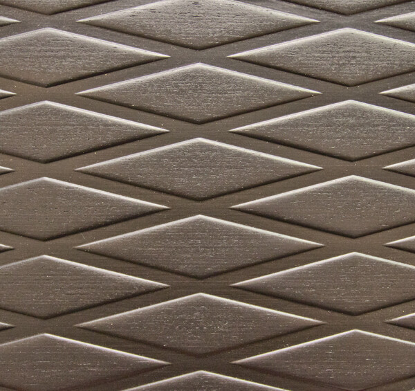 Motion II- Large Diamond - Recon Black /  Now: $2.75/sq ft.
