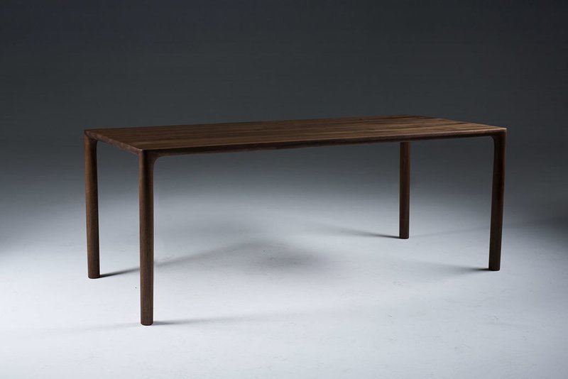 Jean Table