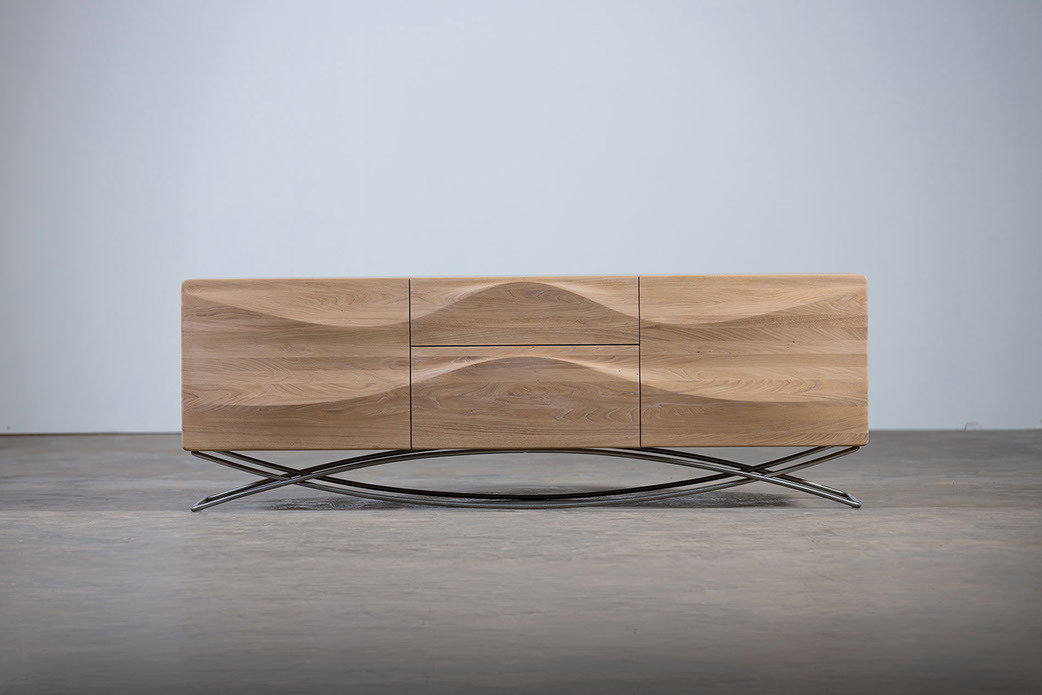 Lasta Sideboard with Crossed Legs
