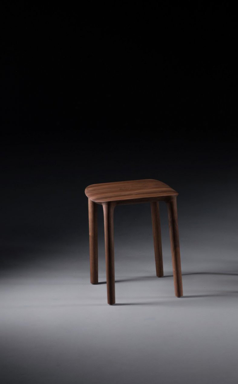 Neva Stool