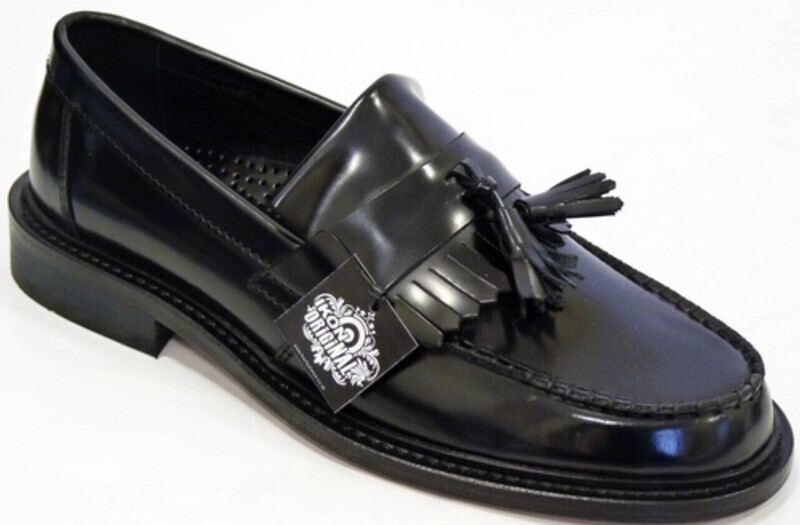 Delicous junction/Ikon/ Black Tassle Weejin  Loafer shoes