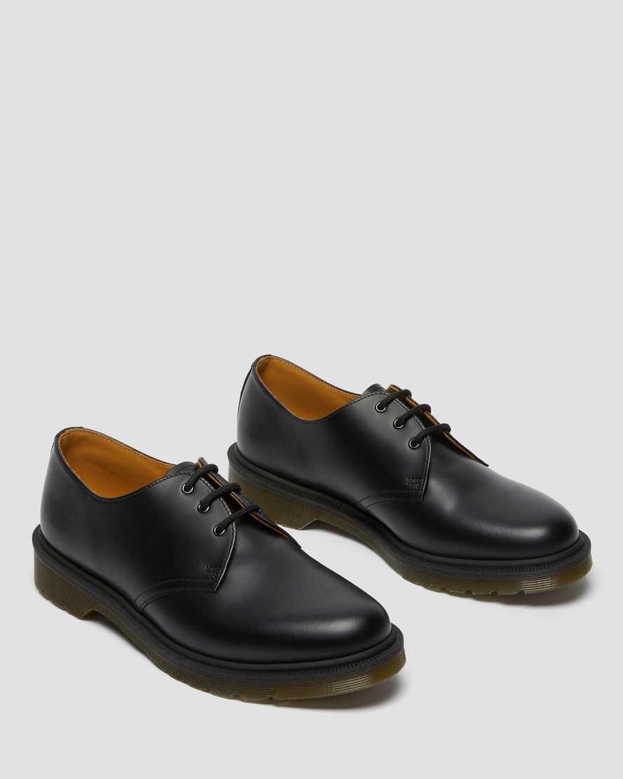 Dr. Martens Plain Welt Narrow Shoes