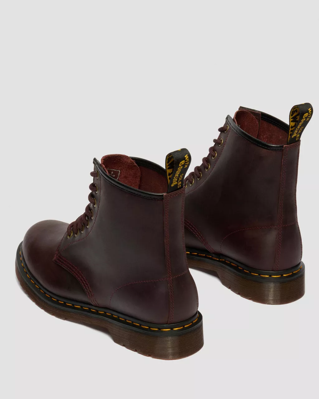 Dr. Martens Crazy Horse Cherry Red