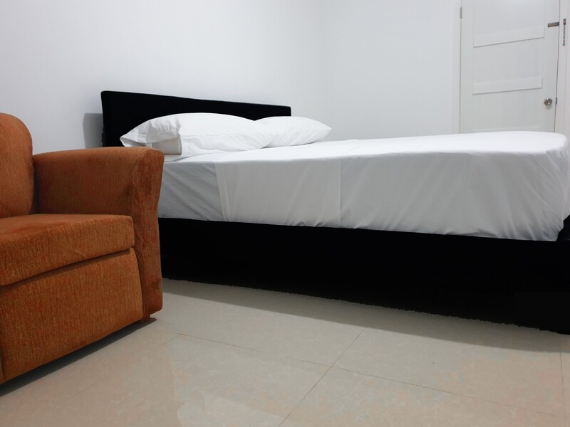 Deluxe Suite  ( Harloe's)