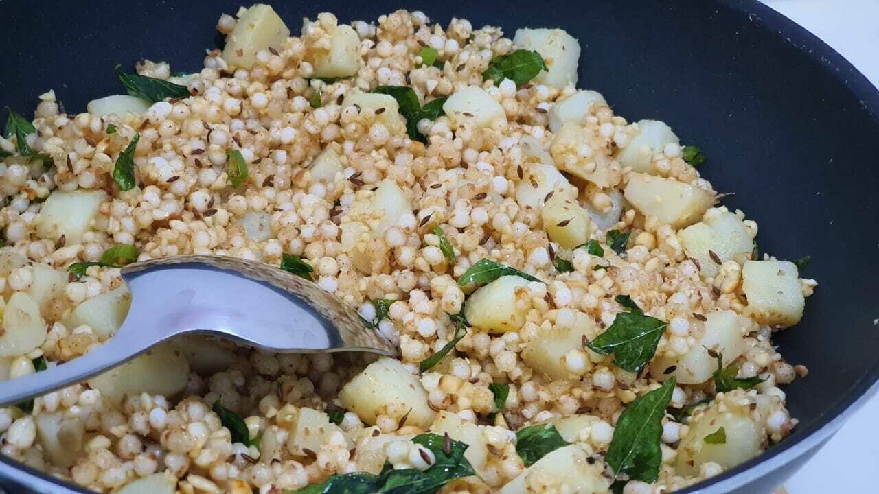Sabudana Khichdi (साबूदाना खिचड़ी)