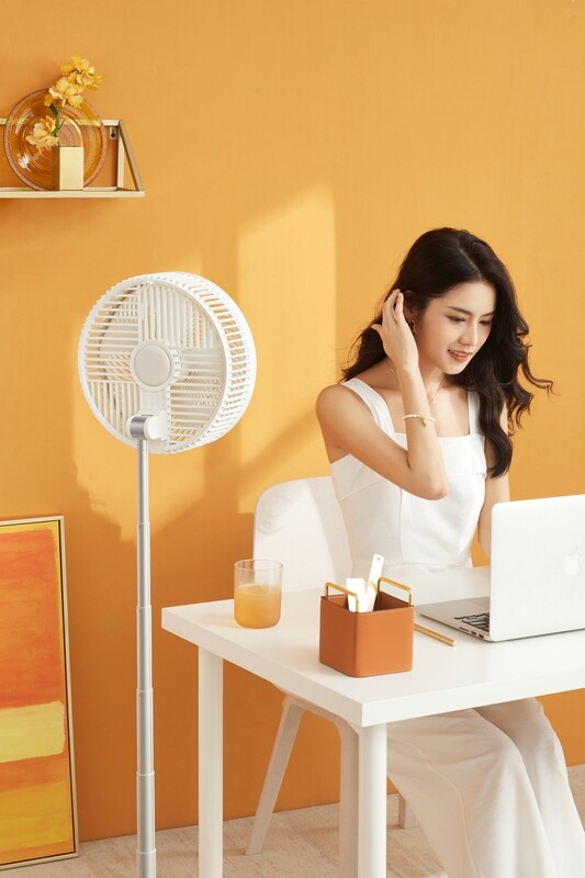 CYKE P30 7200mAh Portable Rechargeable Desk Fan Multi-Function Fan Smart Digital Display Fan Lash Extension