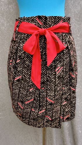 Black and Ivory Printed Skirt with Red Belt