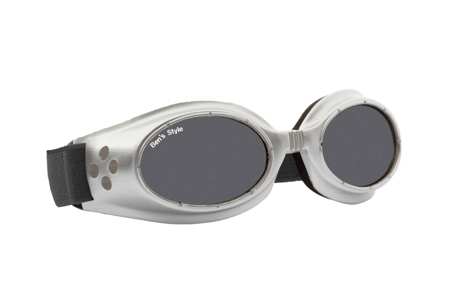 Hot I S -
Hundeschutzbrille Größe S
- Fassung: Chrom , Gläser: Grau
Größe/Gesamtgewicht: Länge: 13,5 cm, Breite: 4 cm / 40 g