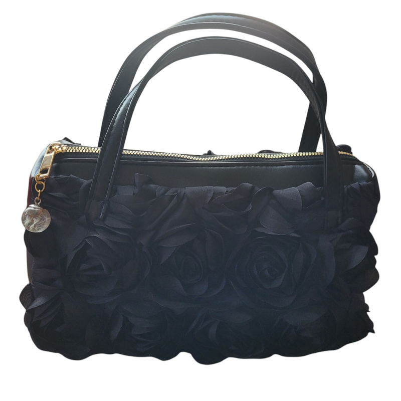 Borsetta rose nere e soffione