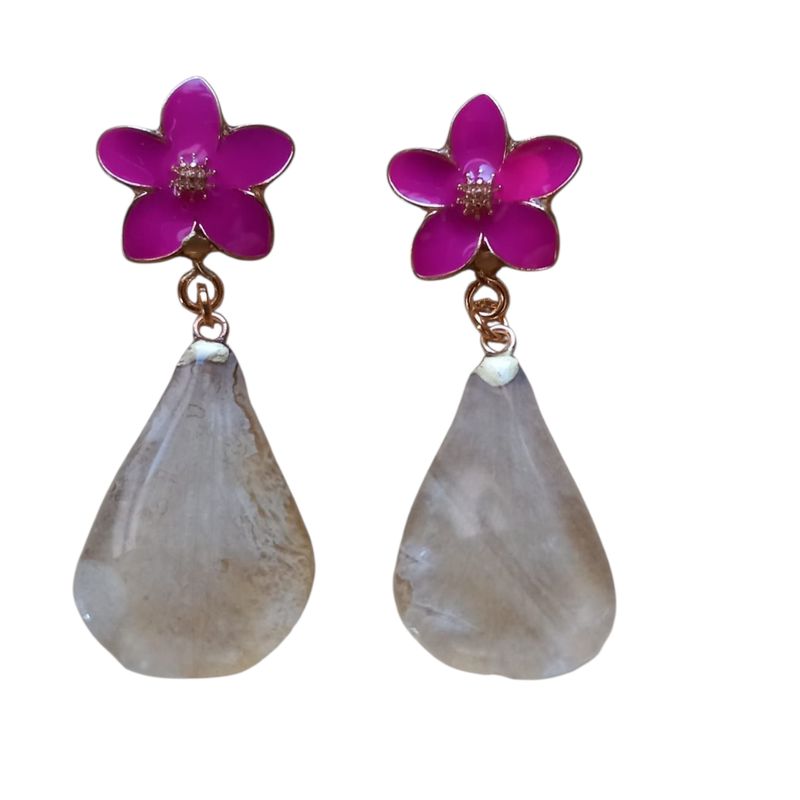 Petalo orchidea bianca con supporto fucsia