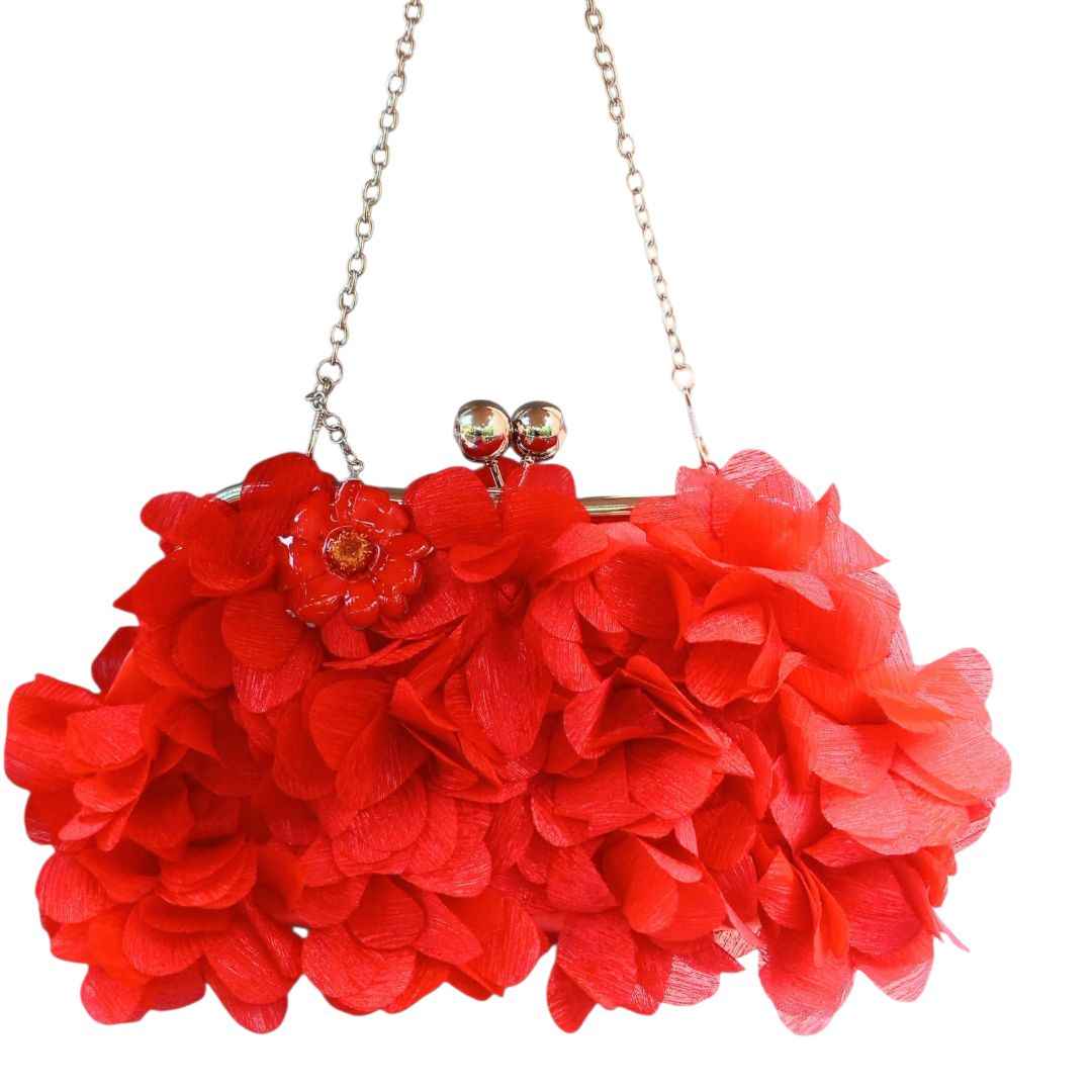 Borsetta rossa con zinnia