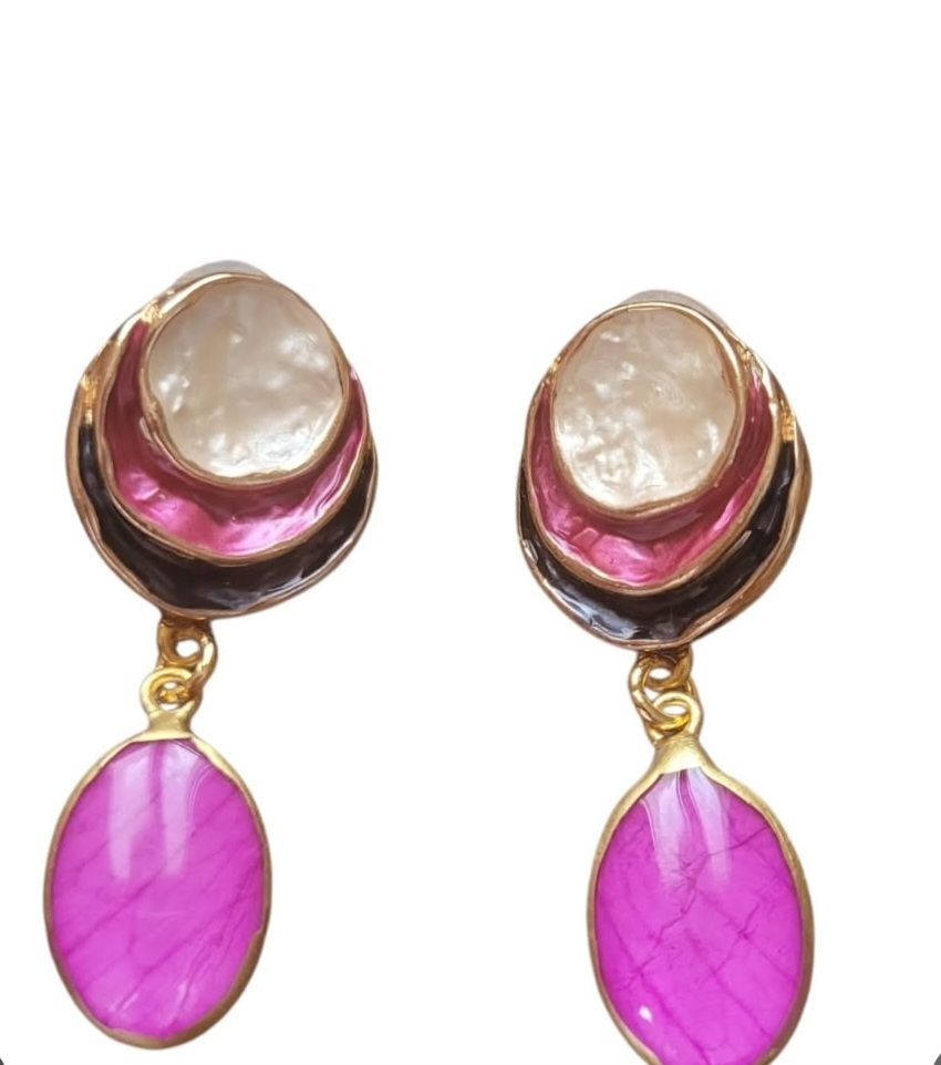 Bottone tricolor con petalo fucsia