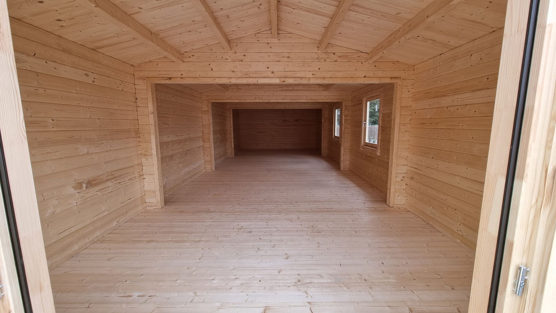 ATGB124 Log Cabin | 12.0 x 6.0m