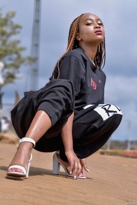 BLACK HURU SWEATPANTS AND A T-SHIRT. all sizes available.