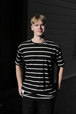 KANT® Stripe SORT/HVIT | T-skjorte