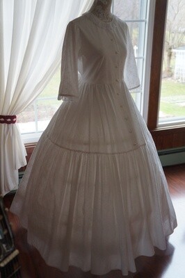 Men's and Women's Historical Clothing